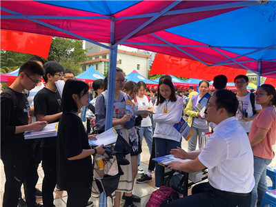 2020年中国教育在线全国研究生招生医学专场咨询会(合肥场)在安徽医科大学成功举办