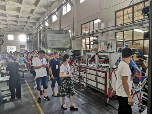 热烈欢迎玉立安徽阜阳客户团队参观工厂